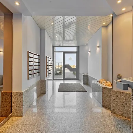 Luxe Zeedijk 122 Apartment
